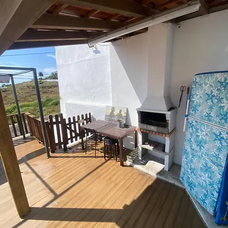 Like A Local Гостевой дом Эрисейра