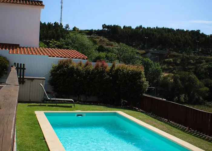 Penzion Like A Local Ericeira